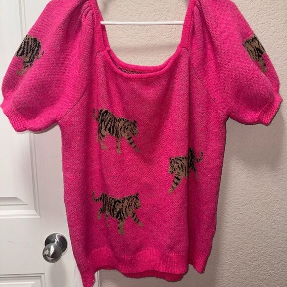 BiBi Hot Pink Tiger Print Puff Sleeve Sweater - Picture 3 of 9
